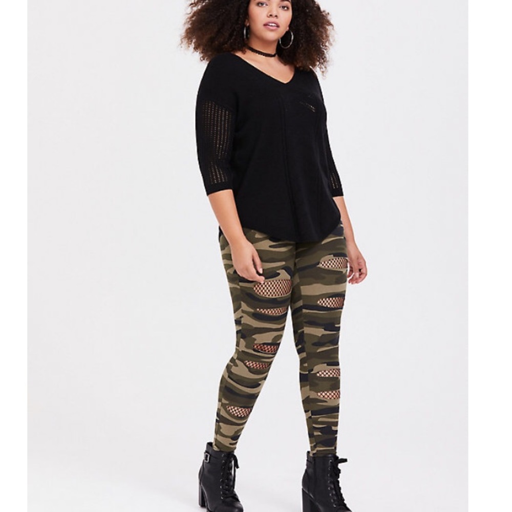 Torrid leggings NWOT